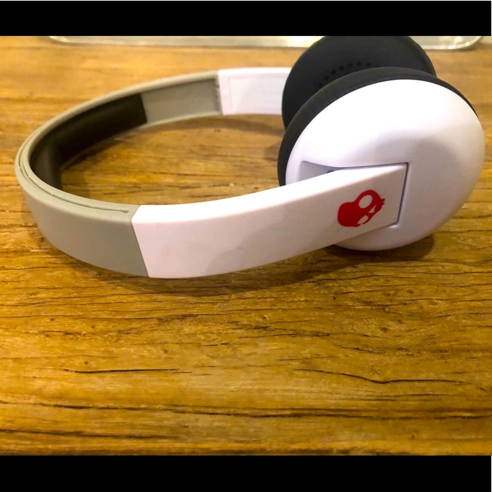 Skullcandy Wireless Headphones